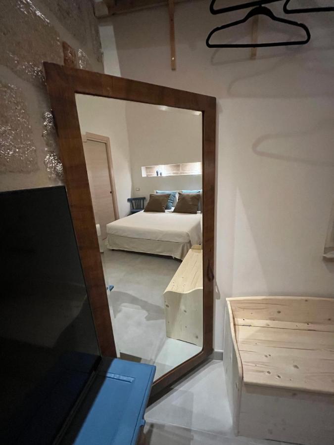 I Mori - Rooms & Apartment Trapani Luaran gambar